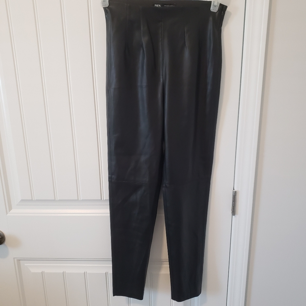 Zara‎ Women's HIGH-WAISTED FAUX LEATHER LEGGINGS Size Small Black